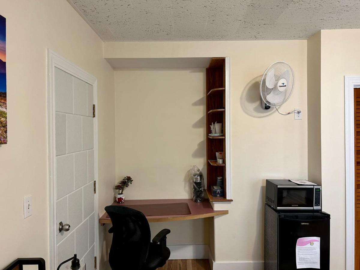 Traveler'S Den In Medford Lejlighed Eksteriør billede