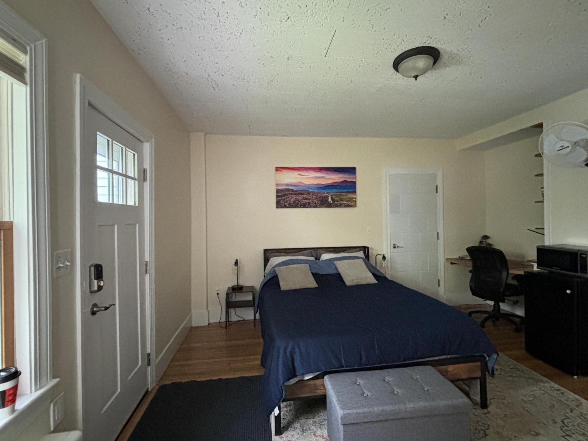 Traveler'S Den In Medford Lejlighed Eksteriør billede