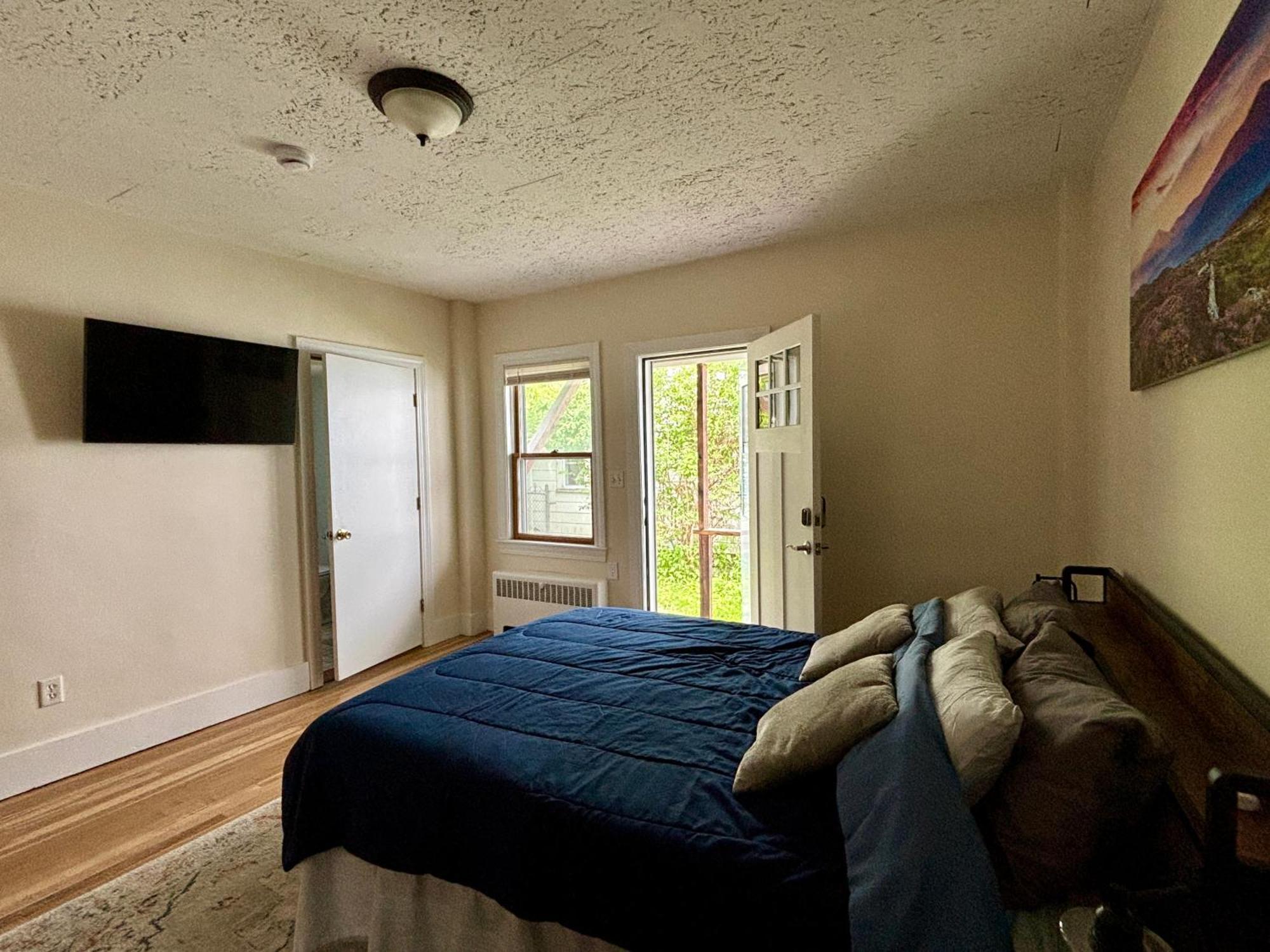 Traveler'S Den In Medford Lejlighed Eksteriør billede