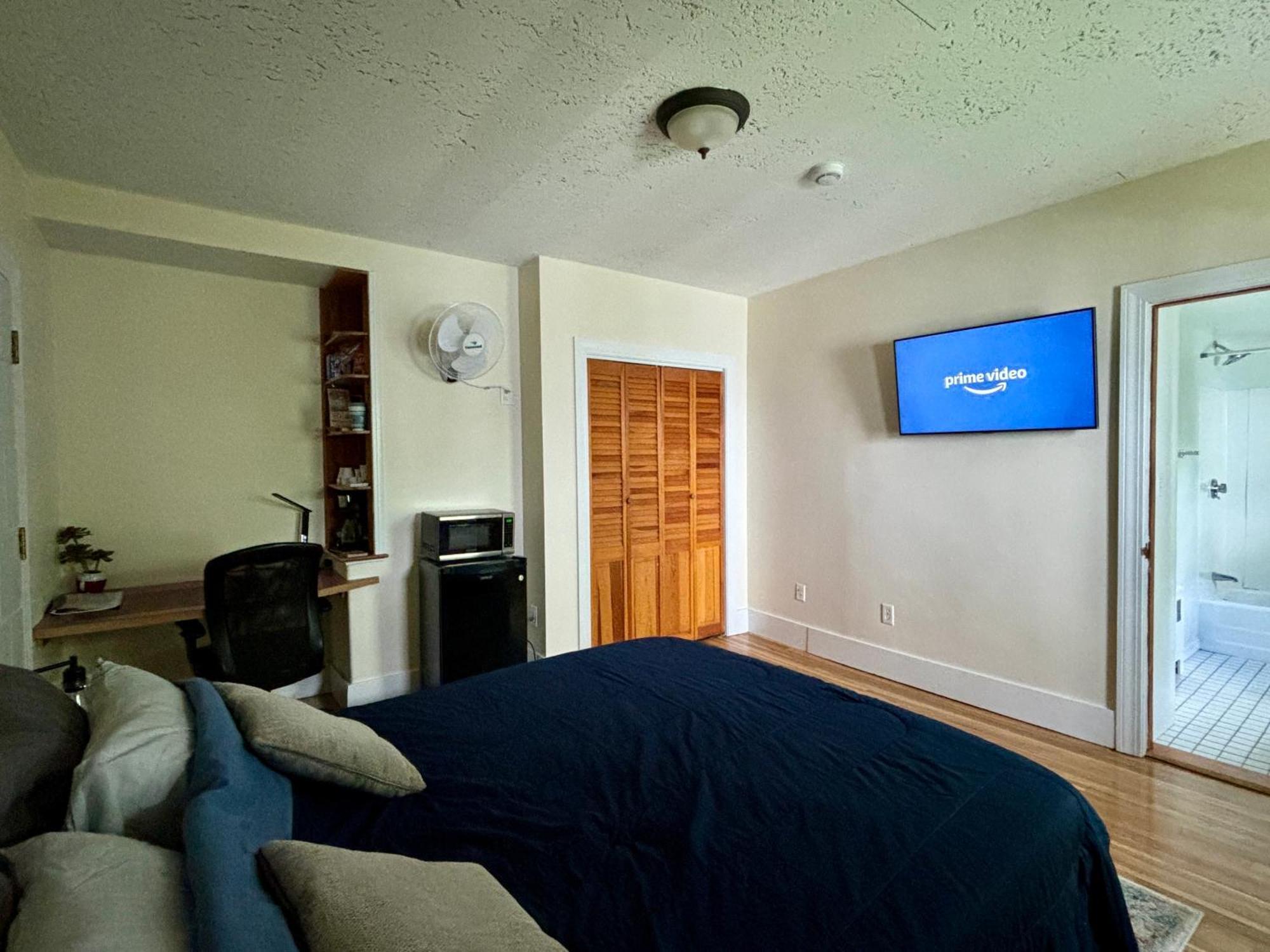 Traveler'S Den In Medford Lejlighed Eksteriør billede